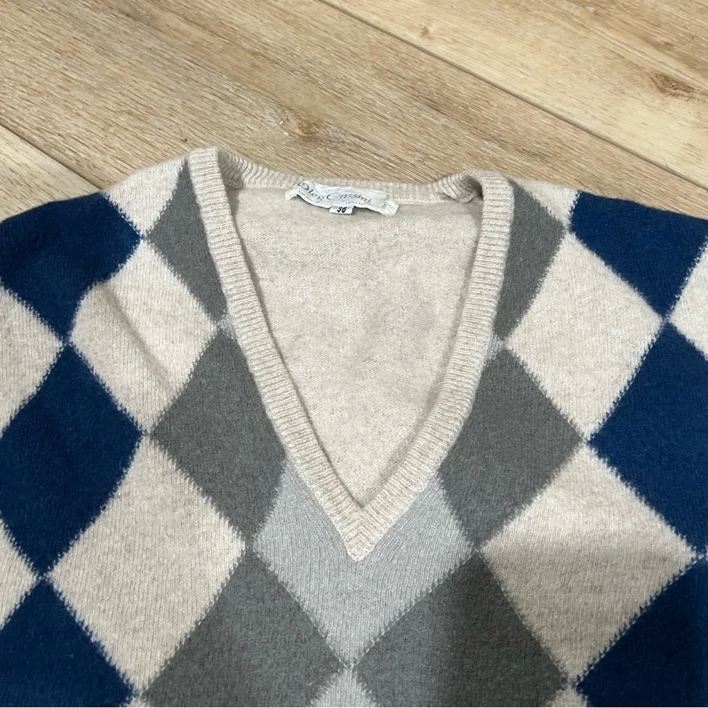 OLEG Cassini angora lana checkered vest with ribbed edging, size 36 or small.